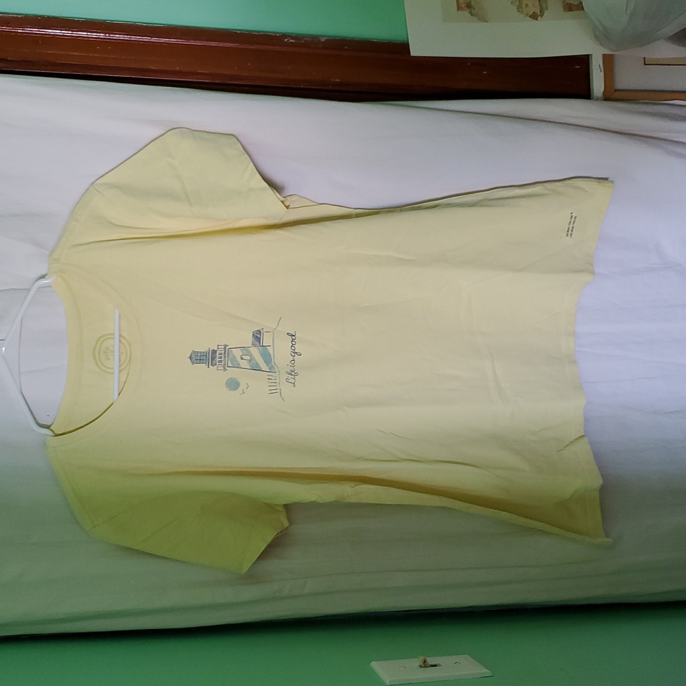 Life Is Good Lighthouse T Shirt - Picture 2 of 9